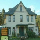 Local Business Grover Guest House in Canton 